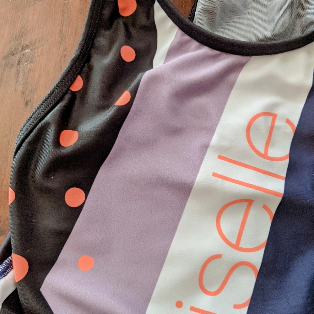 Oiselle sports bra